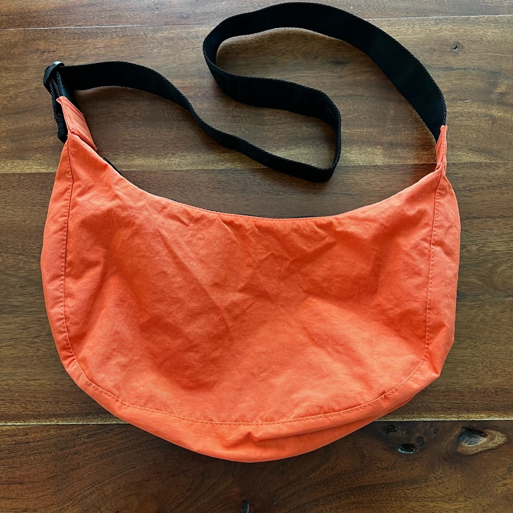 BAGGU Orange Crossbody Bag with Crescent Shape